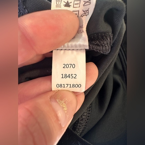 Spanx Velvet Sculpting High Waist Leggings 2070 Black Size M - Picture 6 of 6